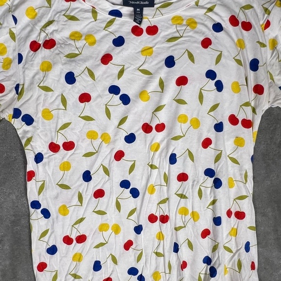 Modcloth Shirt Womens Medium Cherry Fruit Colorful Cheery Retro Soft Pinup - Picture 3 of 6